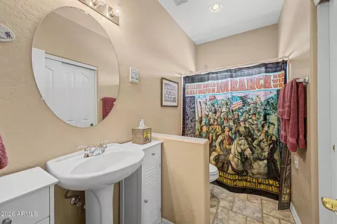 Bath - 931 Echo Cir, Apache Junction, AZ 85119 photo 4 of 4