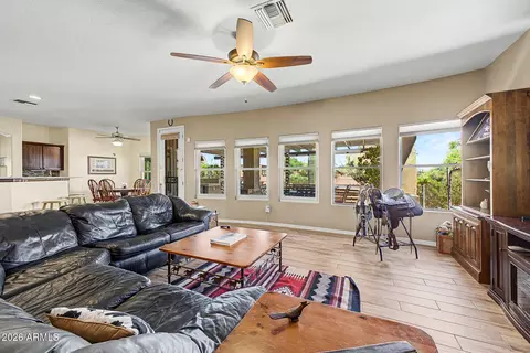 Living - 931 Echo Cir, Apache Junction, AZ 85119 photo 3 of 5