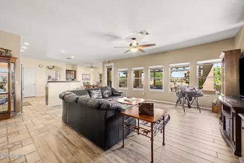 Living - 931 Echo Cir, Apache Junction, AZ 85119 photo 1 of 5