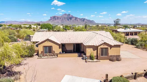 931 Echo Cir, Apache Junction, AZ 85119