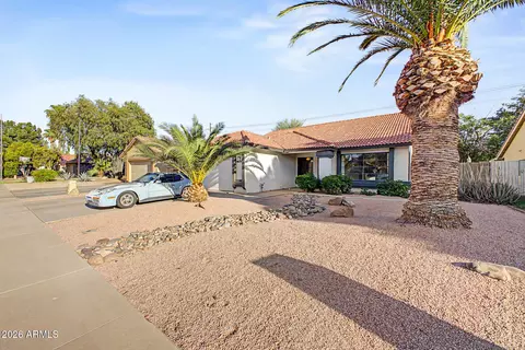 Exterior - 5347 E Greenway St, Mesa, AZ 85205 photo 1 of 10