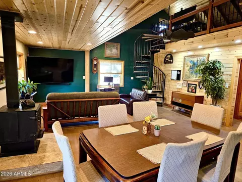 Dining - 2060 Gilbert Ln, Overgaard, AZ 85933 photo 1 of 5