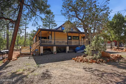 Exterior - 2060 Gilbert Ln, Overgaard, AZ 85933 photo 1 of 20