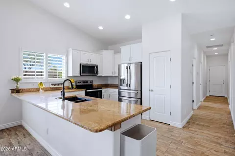 Entry Way - 40724 N Central Ave, Phoenix, AZ 85086 photo 1 of 1