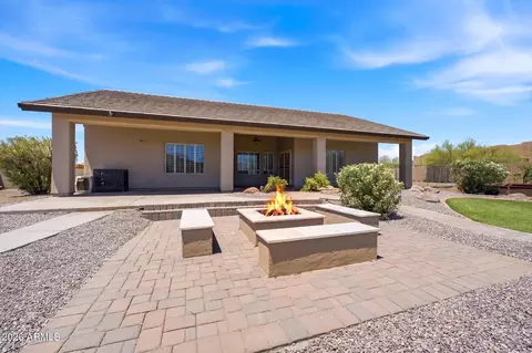 Exterior - 40724 N Central Ave, Phoenix, AZ 85086 photo 2 of 4