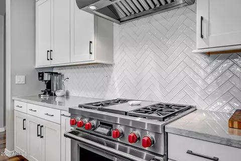 Kitchen - 4239 E Boston St, Gilbert, AZ 85295 photo 5 of 7