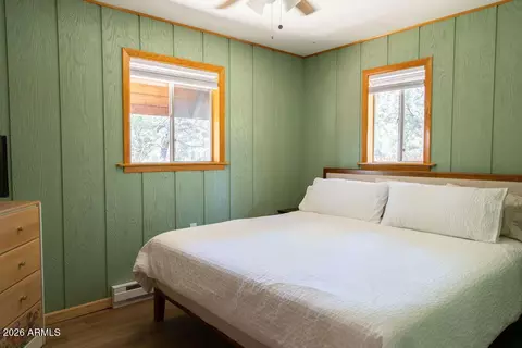 Bedroom - 5265 N Squirrel Run, Pine, AZ 85544 photo 2 of 4