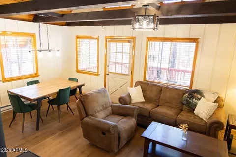 Dining - 5265 N Squirrel Run, Pine, AZ 85544 photo 2 of 2