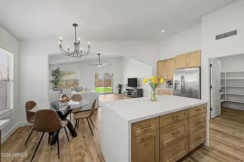 7847 E Osage Ave, Mesa, AZ 85212