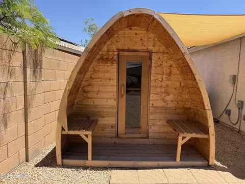 Exterior - 2240 E Ruby Ln, Phoenix, AZ 85024 photo 6 of 6