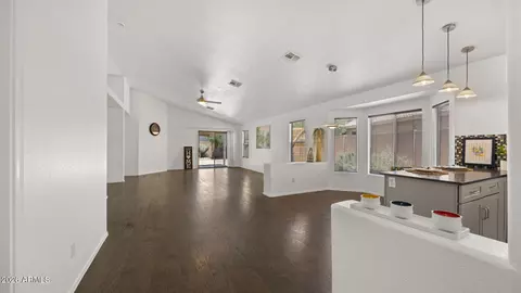 Entry Way - 2240 E Ruby Ln, Phoenix, AZ 85024 photo 1 of 4