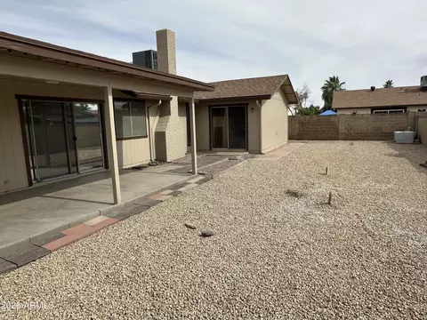 Exterior - 4808 N 63rd Dr, Phoenix, AZ 85033 photo 2 of 6