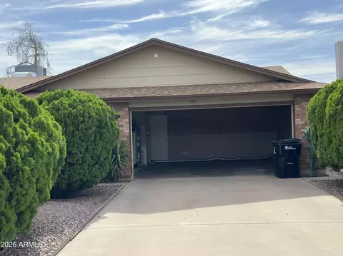 Exterior - 4808 N 63rd Dr, Phoenix, AZ 85033 photo 6 of 6