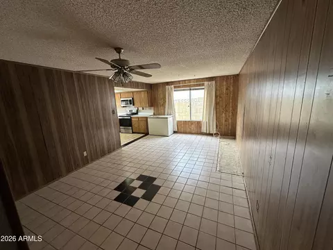 4808 N 63rd Dr, Phoenix, AZ 85033