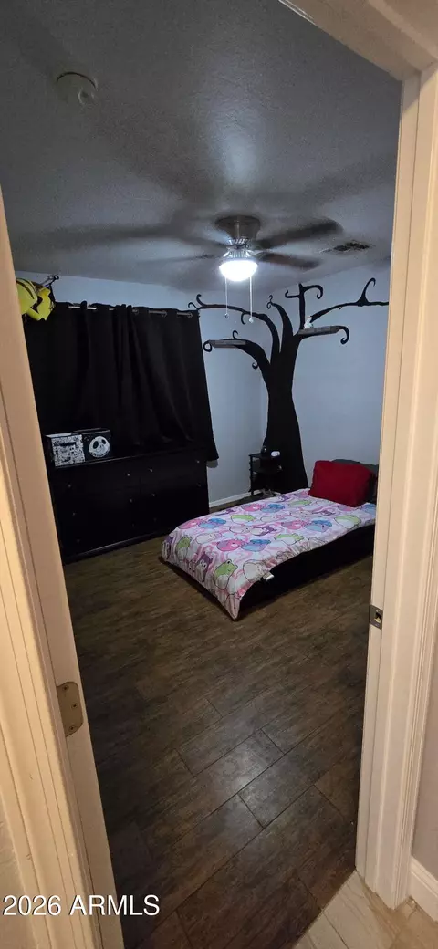Bedroom - 1860 E Dunbar Dr, Tempe, AZ 85282 photo 1 of 4