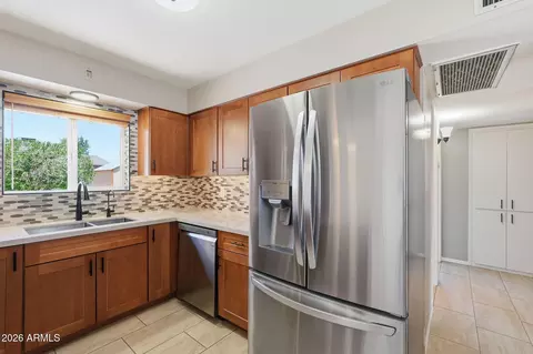Kitchen - 5446 E Dallas St, Mesa, AZ 85205 photo 2 of 5
