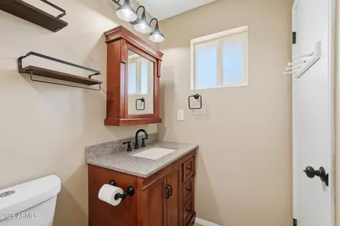 Bath - 5446 E Dallas St, Mesa, AZ 85205 photo 2 of 3