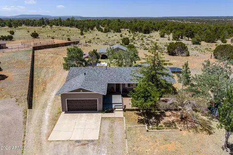9900 E Pinto Dr W, Flagstaff, AZ 86004