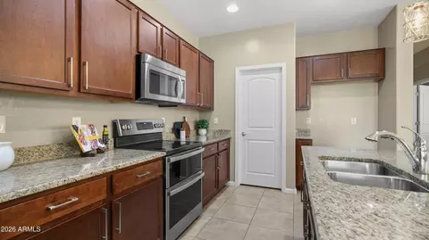Entry Way - 8611 E Desert Ln, Mesa, AZ 85209 photo 2 of 4