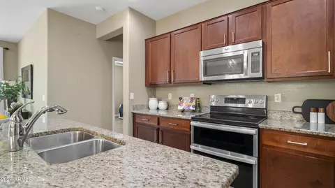 Kitchen - 8611 E Desert Ln, Mesa, AZ 85209 photo 3 of 3