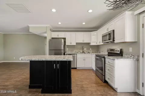 Kitchen - 2310 E Betty Elyse Ln, Phoenix, AZ 85022 photo 1 of 2