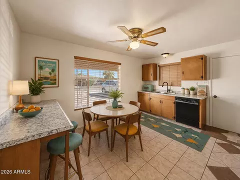 Kitchen - 924 E Granada Ave, Apache Junction, AZ 85119 photo 1 of 4