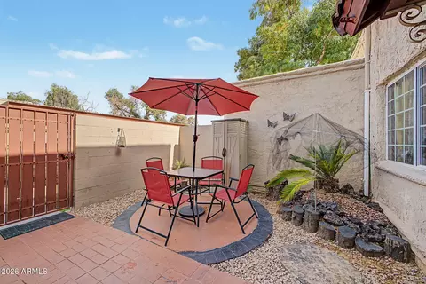 Exterior - 4252 N 68th Ln, Phoenix, AZ 85033 photo 1 of 3