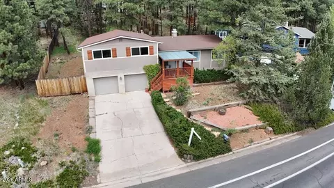 930 N Turquoise Dr, Flagstaff, AZ 86001