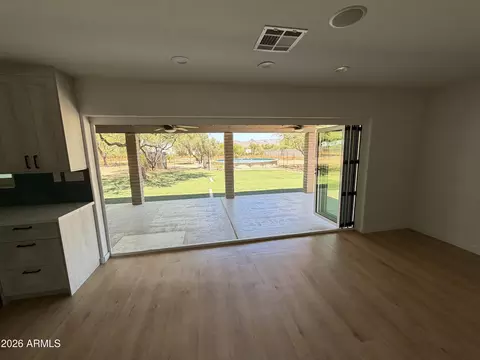 Living - 1240 E Paint Your Wagon Trl, Phoenix, AZ 85085 photo 5 of 6