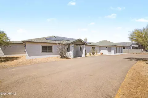 1240 E Paint Your Wagon Trl, Phoenix, AZ 85085