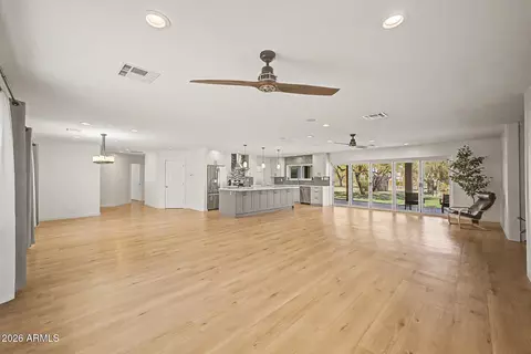 Living - 1240 E Paint Your Wagon Trl, Phoenix, AZ 85085 photo 2 of 6