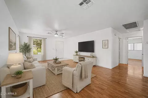 646 W Jahns Ct, Casa Grande, AZ 85122