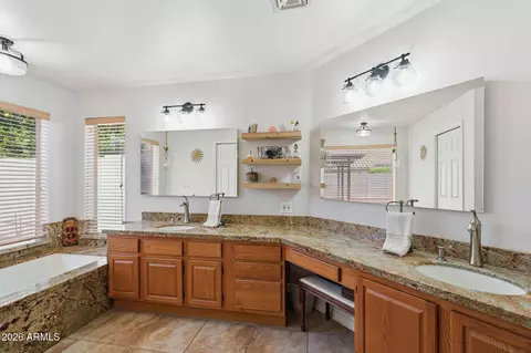 Bath - 2854 E Mallory St, Mesa, AZ 85213 photo 1 of 5