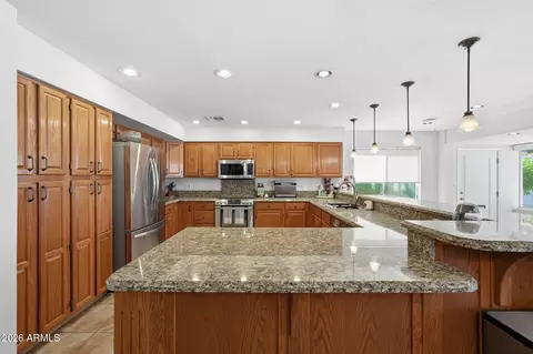 Kitchen - 2854 E Mallory St, Mesa, AZ 85213 photo 3 of 4