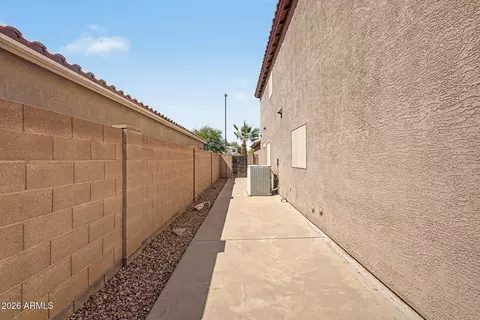Exterior - 2859 E Cathy Dr, Gilbert, AZ 85296 photo 5 of 5