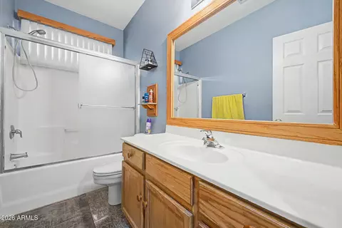 Bath - 2859 E Cathy Dr, Gilbert, AZ 85296 photo 5 of 5