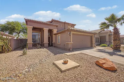 Exterior - 2859 E Cathy Dr, Gilbert, AZ 85296 photo 2 of 5