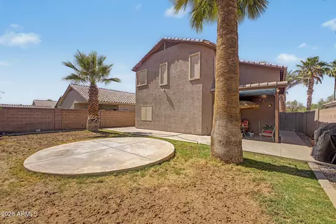 Exterior - 2859 E Cathy Dr, Gilbert, AZ 85296 photo 3 of 5