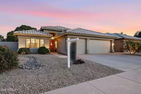 6619 W Louise Dr, Glendale, AZ 85310