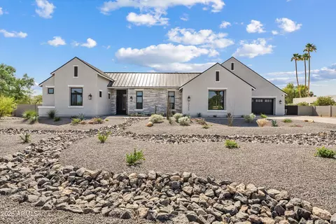 10242 N 58th St, Paradise Valley, AZ 85253