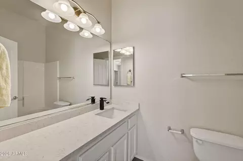 Bath - 2150 E Bell Rd #1136, Phoenix, AZ 85022 photo 3 of 4
