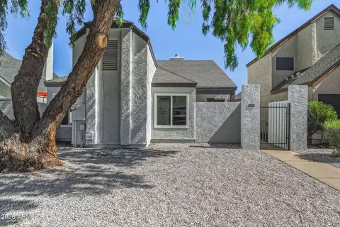 2206 W Beaubien Dr, Phoenix, AZ 85027