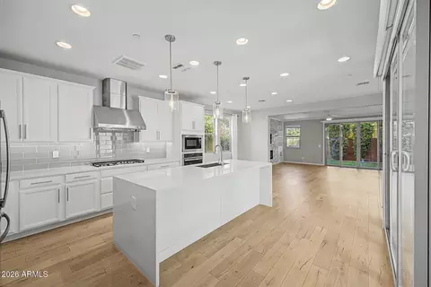 Kitchen - 1941 S Wallrade Ln, Gilbert, AZ 85295 photo 3 of 4