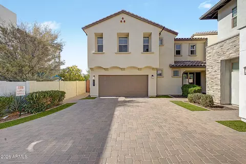 1941 S Wallrade Ln, Gilbert, AZ 85295