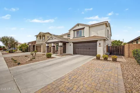 1938 E Hazeltine Way, Gilbert, AZ 85298