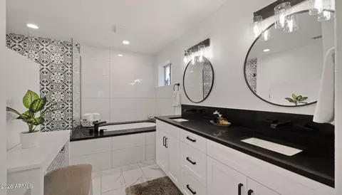 Bath - 5770 E 22nd Ave, Apache Junction, AZ 85119 photo 3 of 15