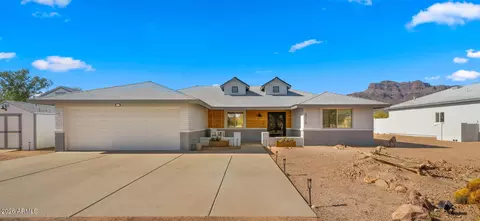 Exterior - 5770 E 22nd Ave, Apache Junction, AZ 85119 photo 1 of 15