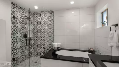 Bath - 5770 E 22nd Ave, Apache Junction, AZ 85119 photo 4 of 15