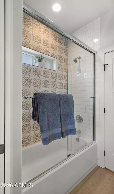 Bath - 5770 E 22nd Ave, Apache Junction, AZ 85119 photo 11 of 15