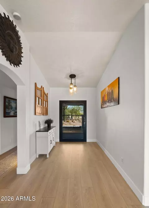 Entry Way - 5770 E 22nd Ave, Apache Junction, AZ 85119 photo 2 of 5